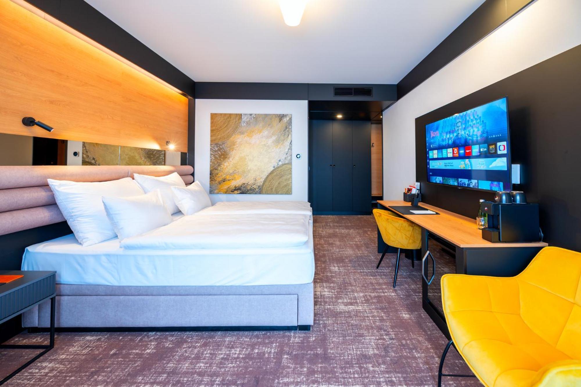 Hotel Nobilis - Mlada Boleslav Bradlec  المظهر الخارجي الصورة