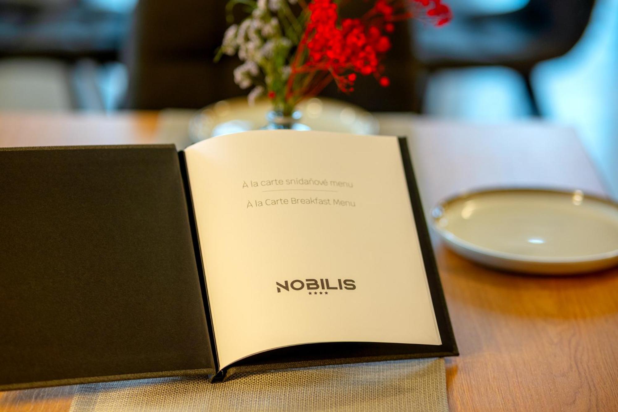 Hotel Nobilis - Mlada Boleslav Bradlec  المظهر الخارجي الصورة